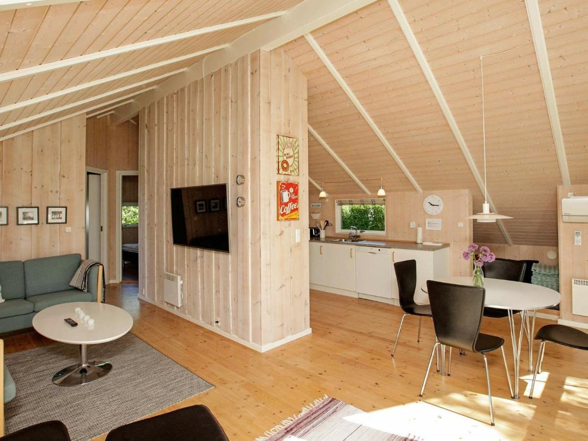 5 Person Holiday Home In Esbjerg V Kültér fotó